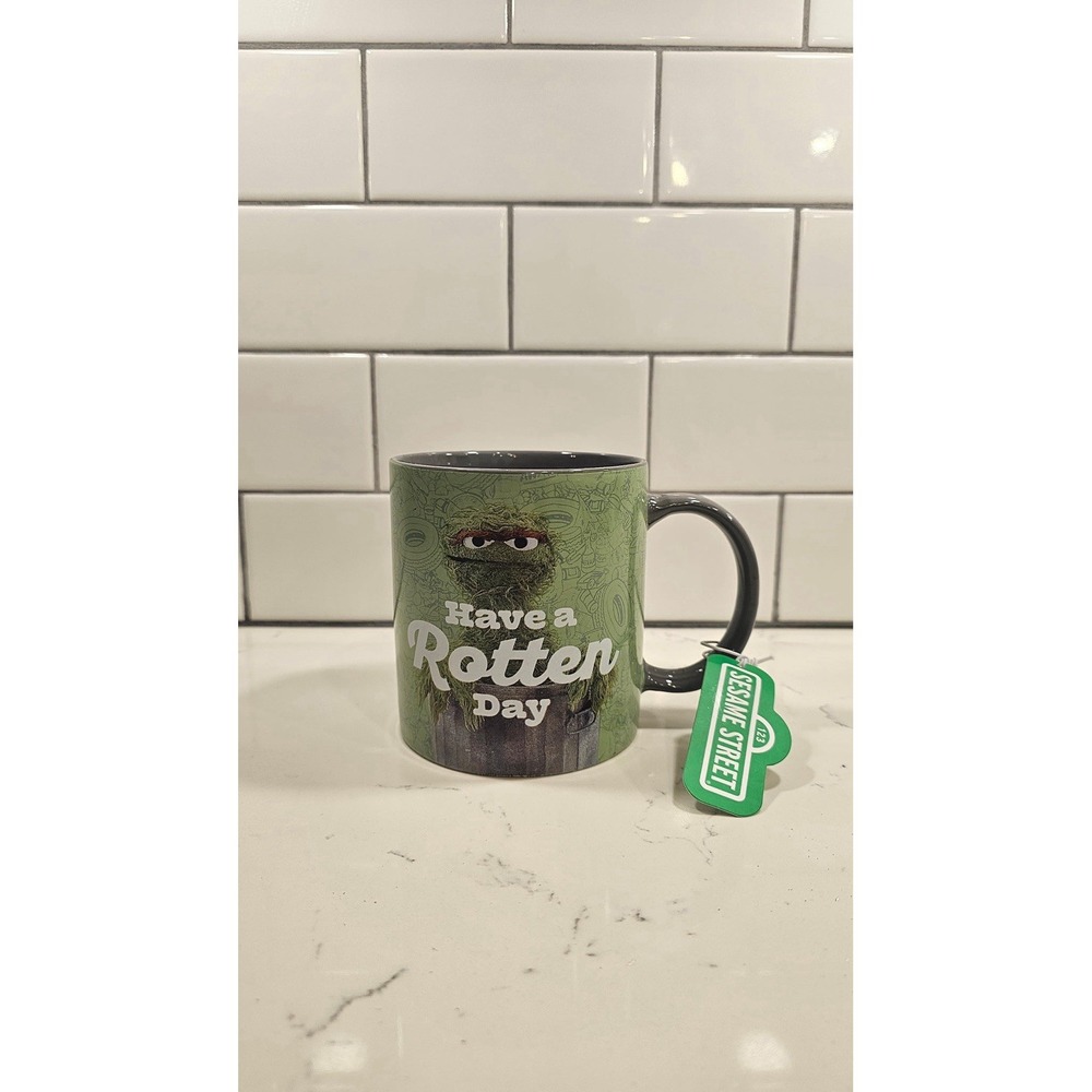 NEW Sesame Street Oscar the Grouch "Have a Rotten Day" Large 20oz Ceramic Mug